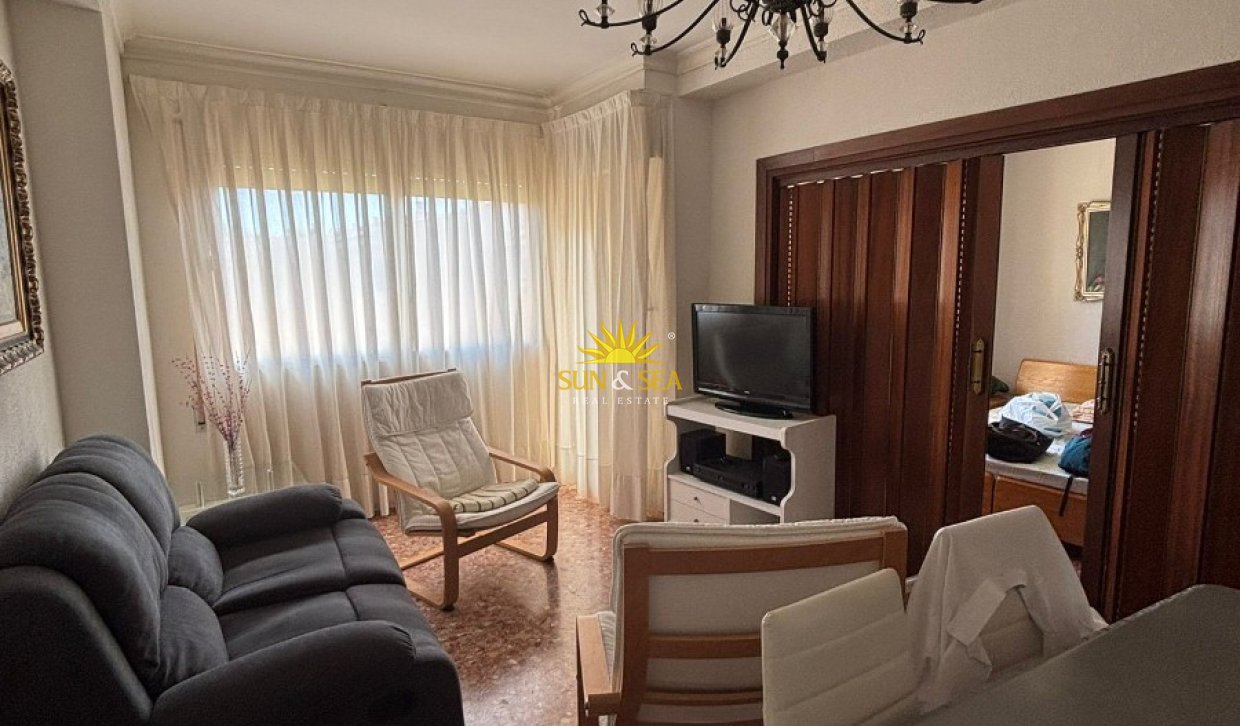 Kurzzeit-Vermietung - Wohnung -  - Santiago De La Ribera