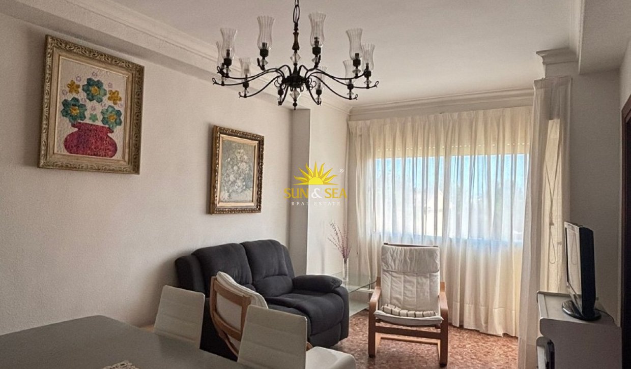 Kurzzeit-Vermietung - Wohnung -  - Santiago De La Ribera