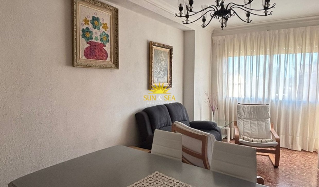 Kurzzeit-Vermietung - Wohnung -  - Santiago De La Ribera
