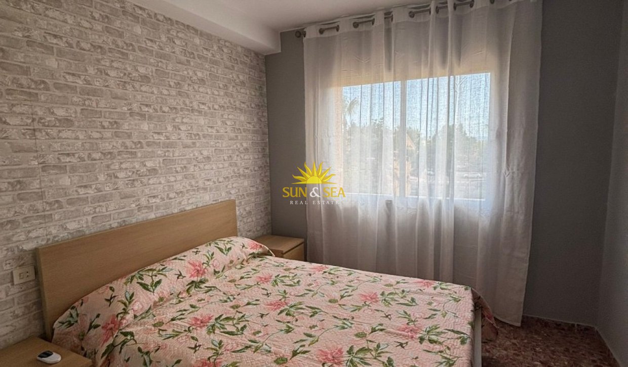 Kurzzeit-Vermietung - Wohnung -  - Santiago De La Ribera