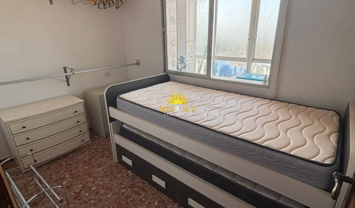 Kurzzeit-Vermietung - Wohnung -  - Santiago De La Ribera