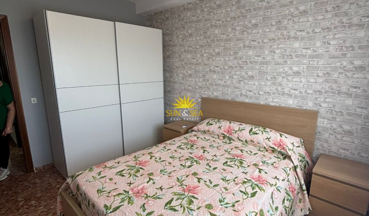 Kurzzeit-Vermietung - Wohnung -  - Santiago De La Ribera