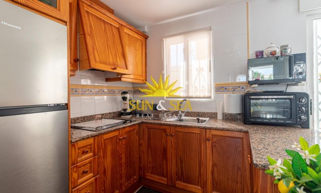 Wiederverkauf - Villa / Doppelhaushälfte - Orihuela Costa - La Regia