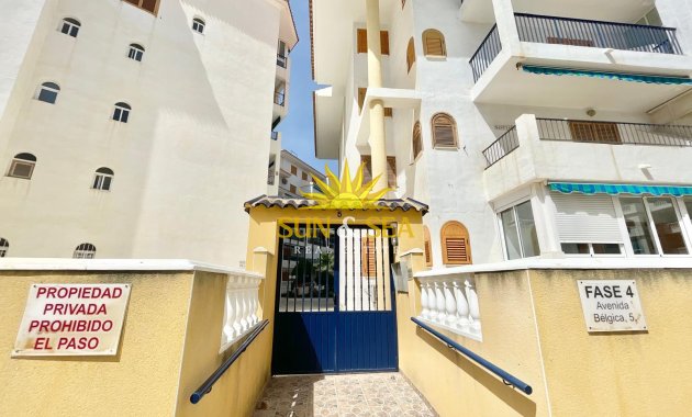 Resale - Studio apartment - Torrevieja - La Mata