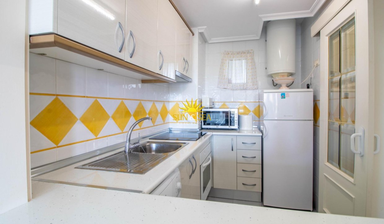 Reventa - Apartamento - Orihuela Costa - Altos de Campoamor