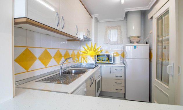 Reventa - Apartamento - Orihuela Costa - Altos de Campoamor