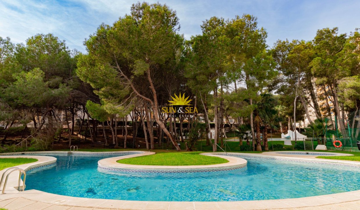Reventa - Apartamento - Orihuela Costa - Altos de Campoamor