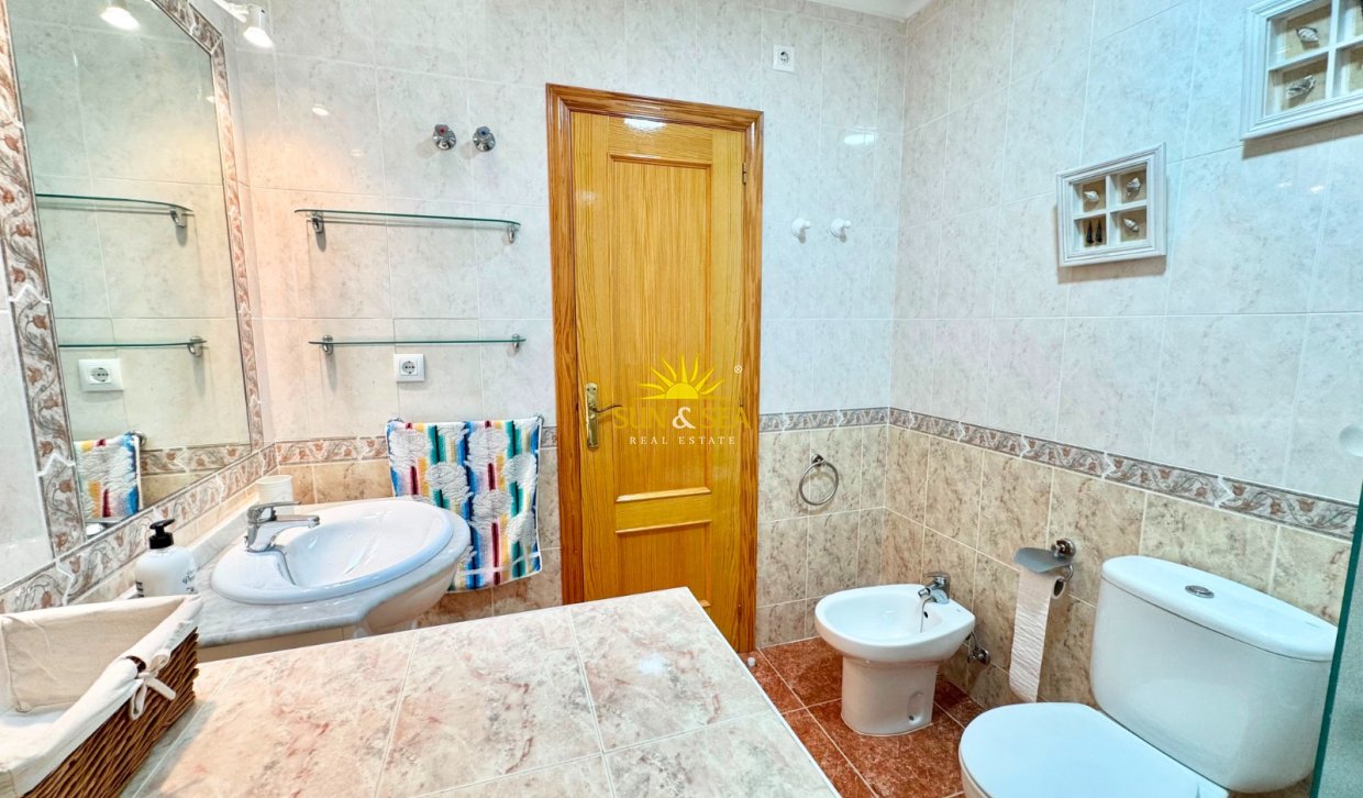 Kurzzeit-Vermietung - Ground Floor - Playa Paraiso