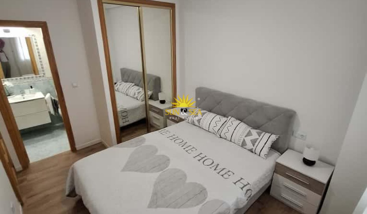 Alquiler a largo plazo - Apartamento - Torrevieja - torrevieja