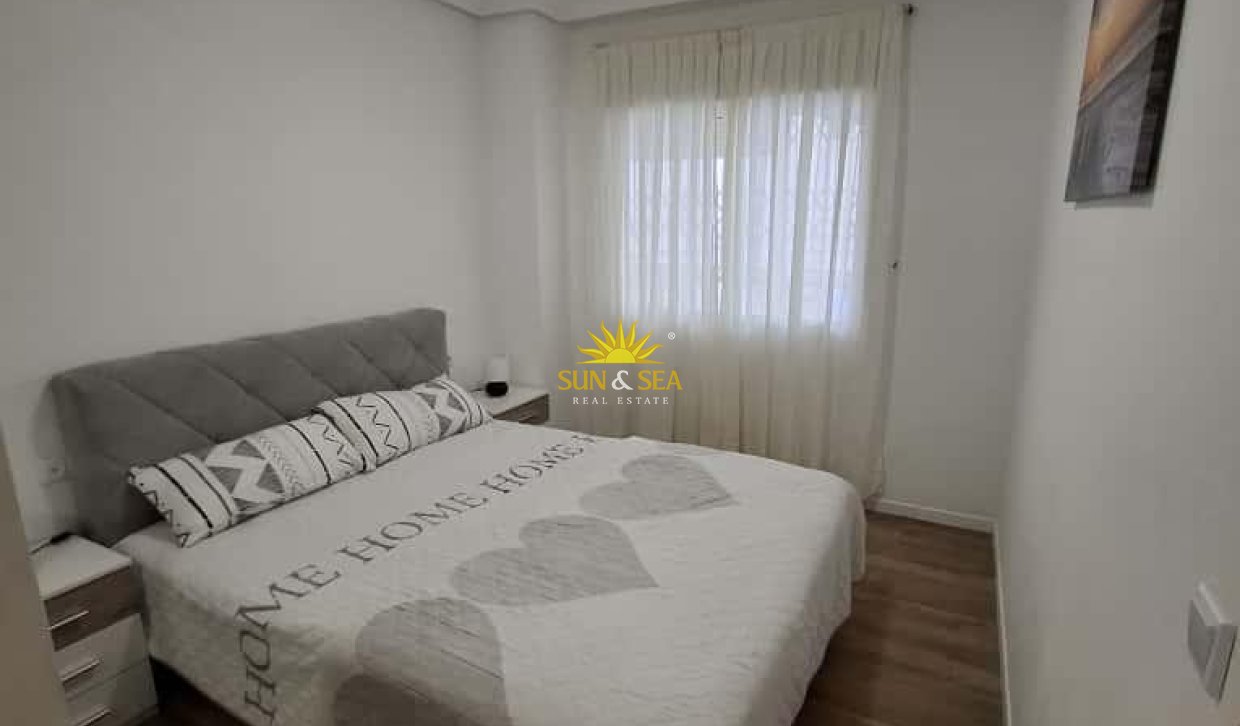 Alquiler a largo plazo - Apartamento - Torrevieja - torrevieja