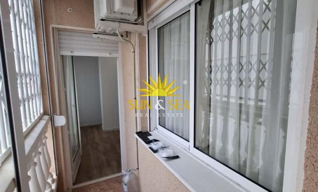 Alquiler a largo plazo - Apartamento - Torrevieja - torrevieja