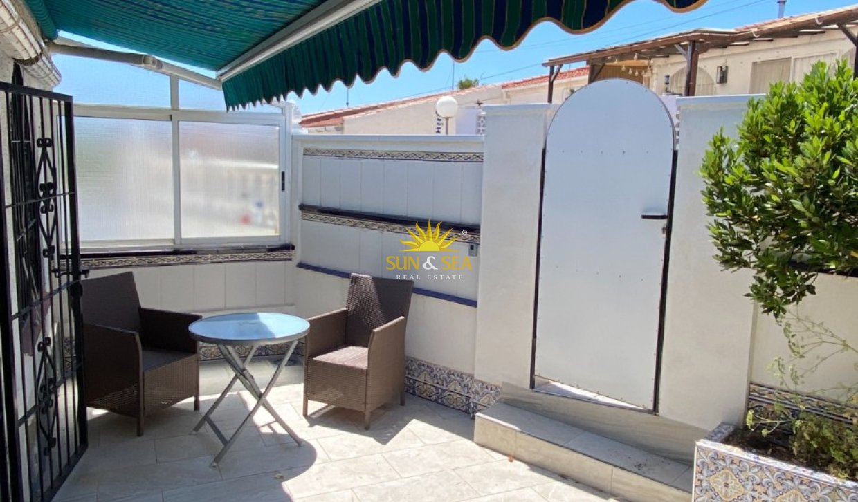 Alquiler a largo plazo - Chalet - Torrevieja - torrevieja