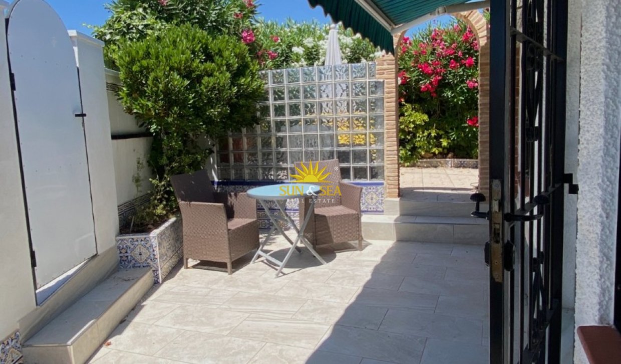 Alquiler a largo plazo - Chalet - Torrevieja - torrevieja