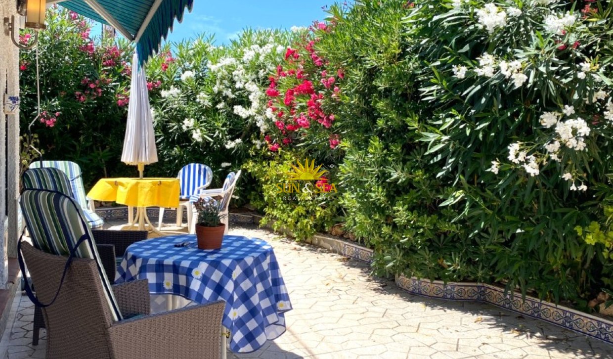 Alquiler a largo plazo - Chalet - Torrevieja - torrevieja