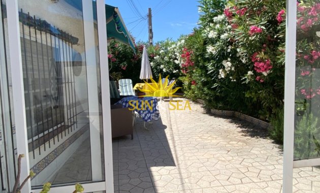 Alquiler a largo plazo - Chalet - Torrevieja - torrevieja