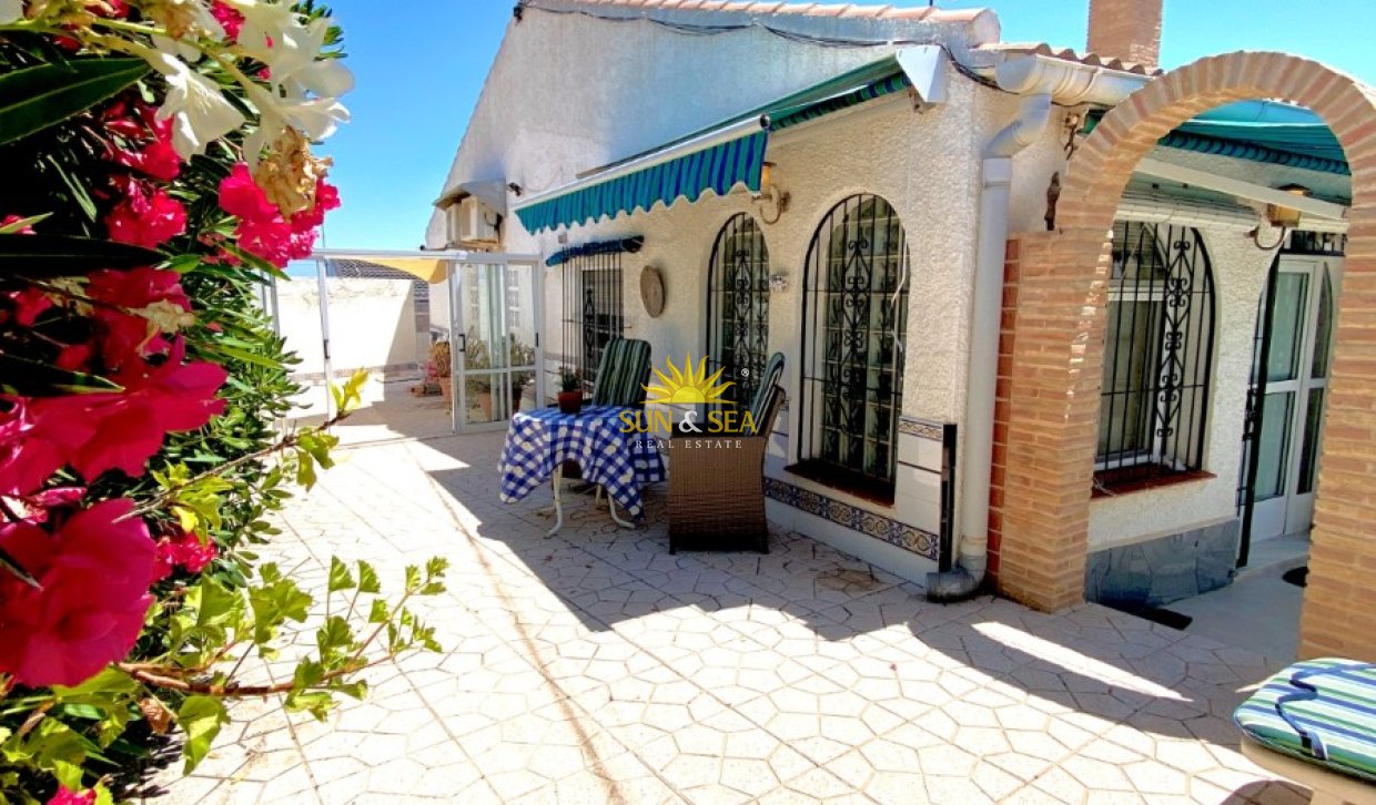 Alquiler a largo plazo - Chalet - Torrevieja - torrevieja