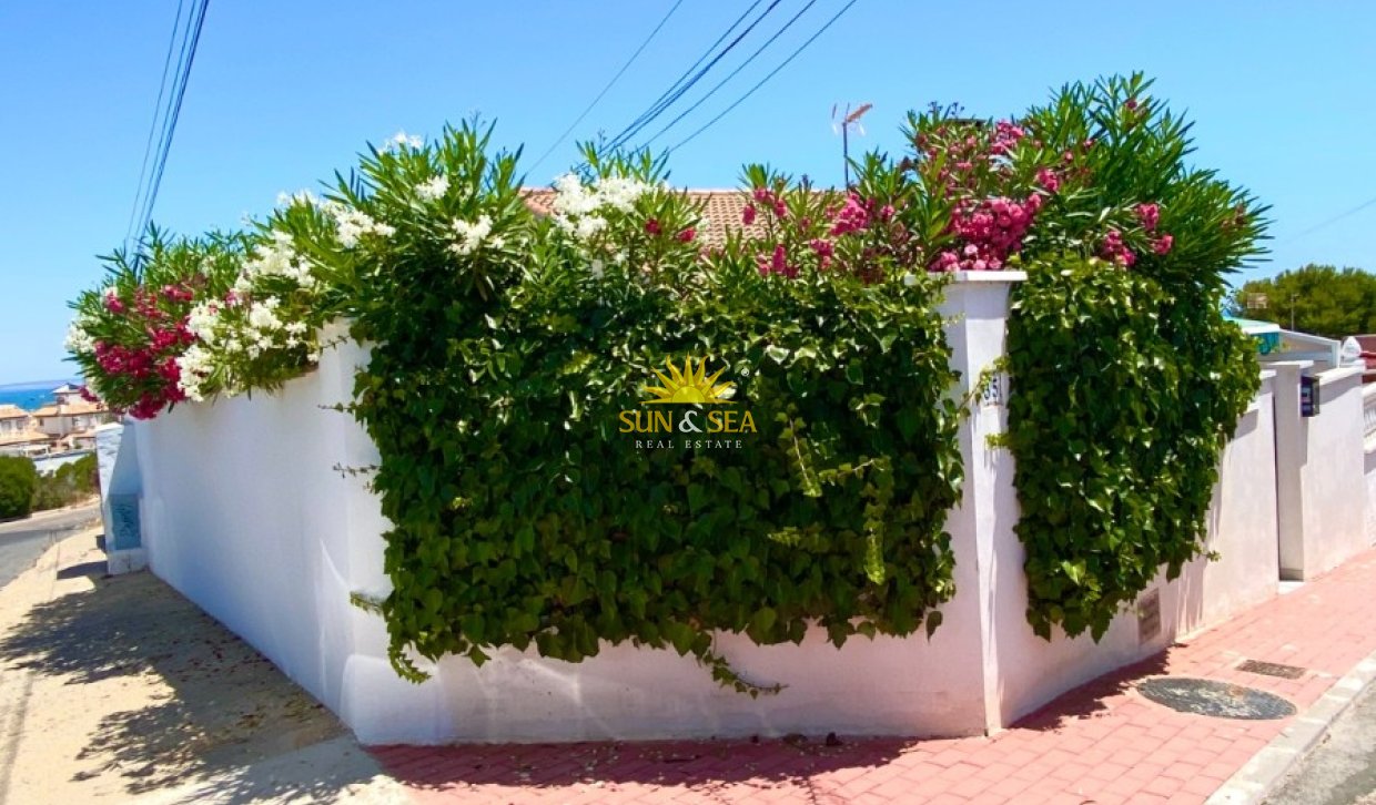 Alquiler a largo plazo - Chalet - Torrevieja - torrevieja