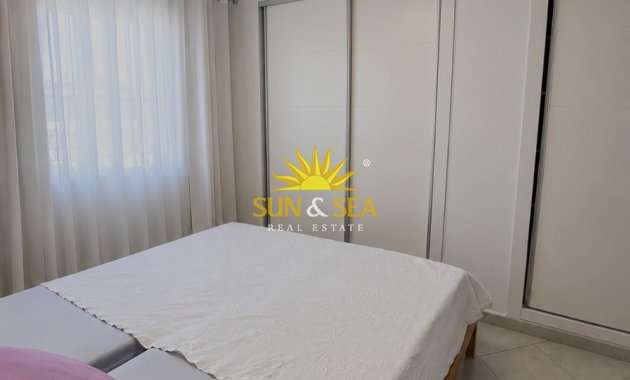 Alquiler a largo plazo - Chalet - Torrevieja - torrevieja