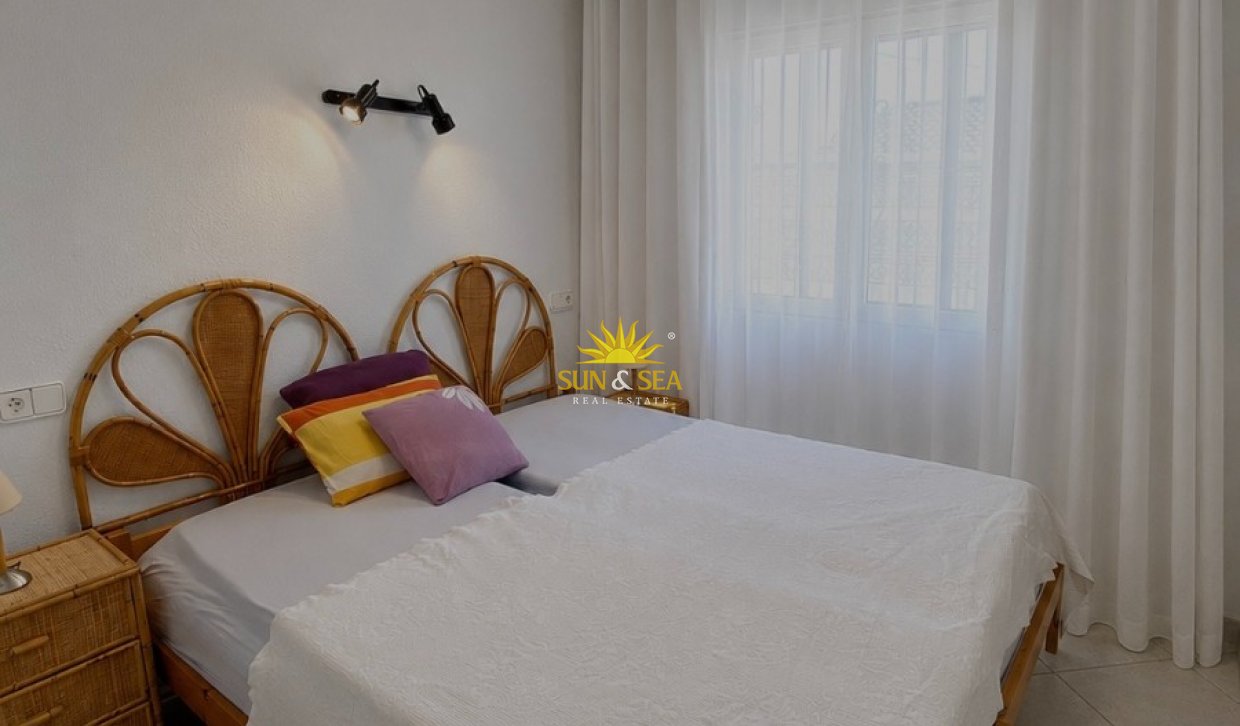 Alquiler a largo plazo - Chalet - Torrevieja - torrevieja