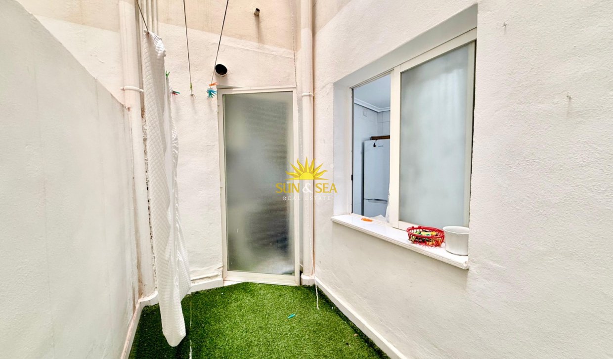 Alquiler a largo plazo - Apartamento - Torrevieja - torrevieja
