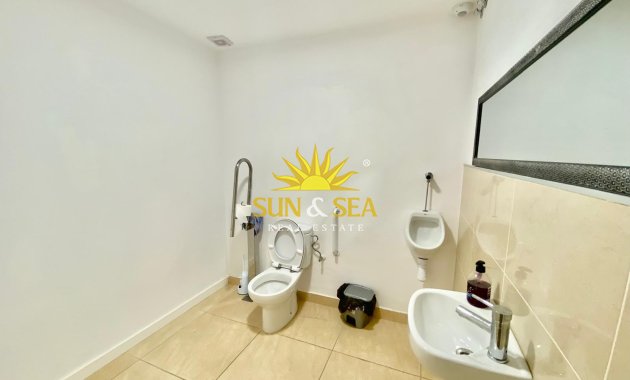 Reventa - Comercial - Torrevieja - torrevieja