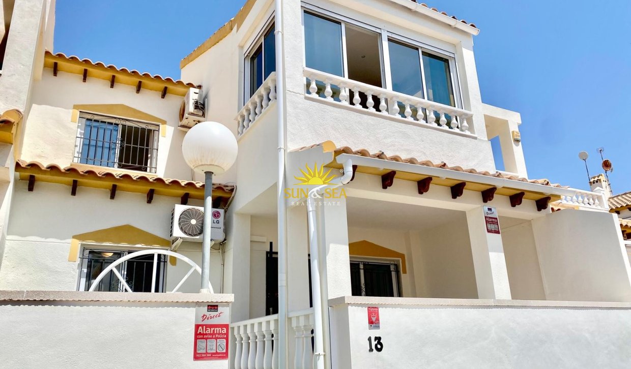 Reventa - Chalet adosado - Orihuela Costa - Los Altos