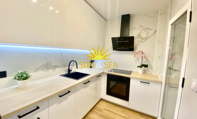 Reventa - Chalet adosado - Orihuela Costa - Los Altos