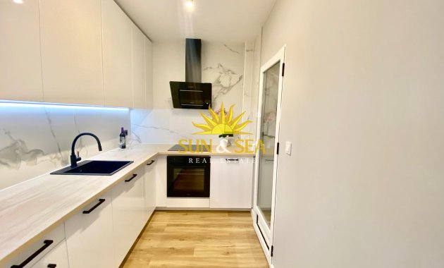Reventa - Chalet adosado - Orihuela Costa - Los Altos