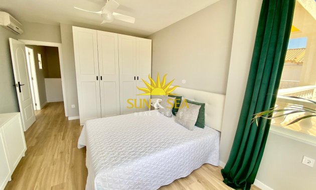 Reventa - Chalet adosado - Orihuela Costa - Los Altos