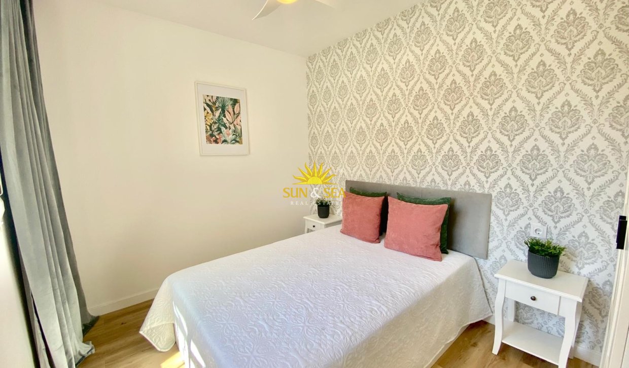 Reventa - Chalet adosado - Orihuela Costa - Los Altos