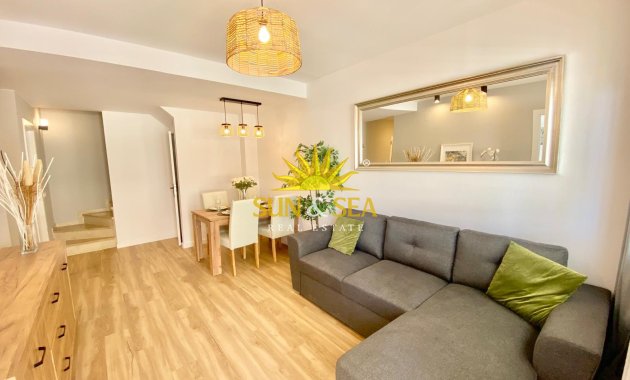 Reventa - Chalet adosado - Orihuela Costa - Los Altos