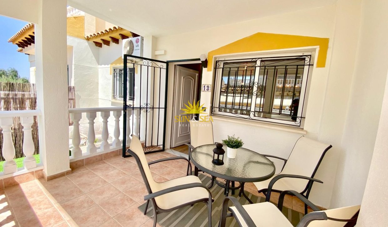 Reventa - Chalet adosado - Orihuela Costa - Los Altos
