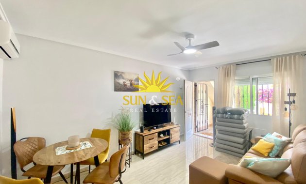 Reventa - Chalet adosado - Orihuela Costa - Villamartín