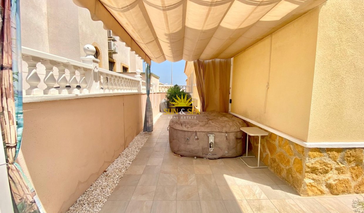 Reventa - Chalet adosado - Orihuela Costa - Villamartín