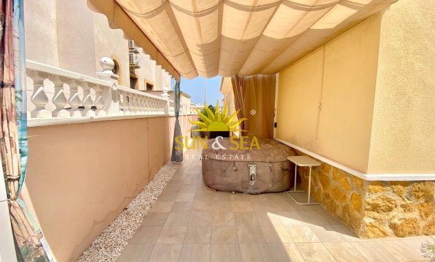 Reventa - Chalet adosado - Orihuela Costa - Villamartín