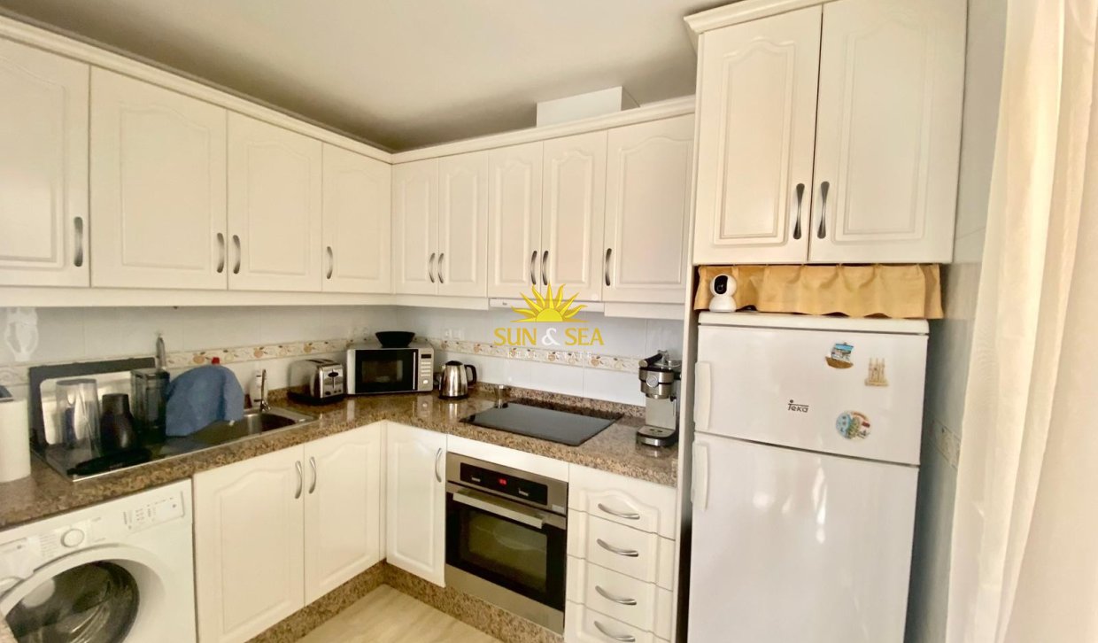 Reventa - Chalet adosado - Orihuela Costa - Villamartín