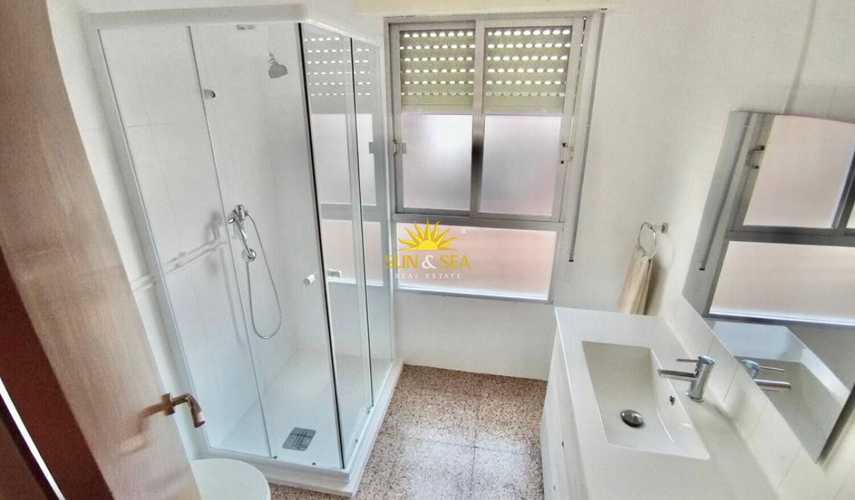 Alquiler a largo plazo - Apartamento - Almoradí
