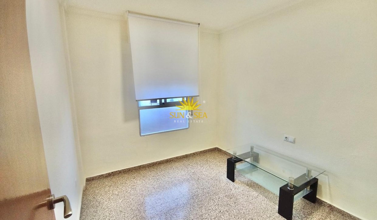 Alquiler a largo plazo - Apartamento - Almoradí