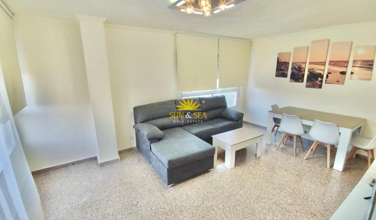 Alquiler a largo plazo - Apartamento - Almoradí