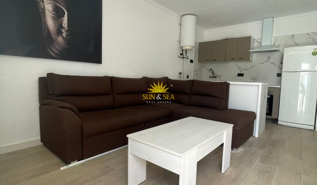 Alquiler a largo plazo - Chalet - San Fulgencio