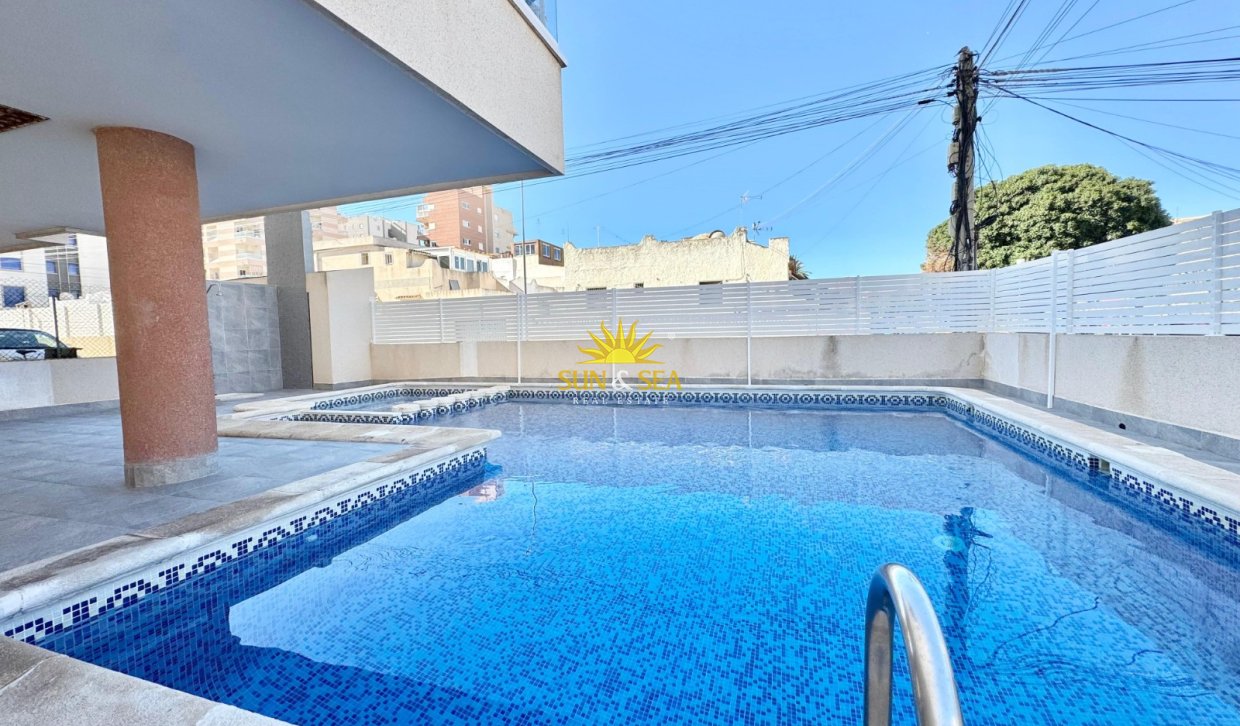 Alquiler a largo plazo - Apartamento - Torrevieja - torrevieja