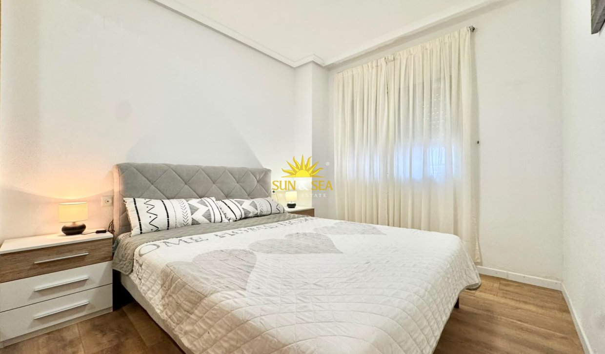 Alquiler a largo plazo - Apartamento - Torrevieja - torrevieja