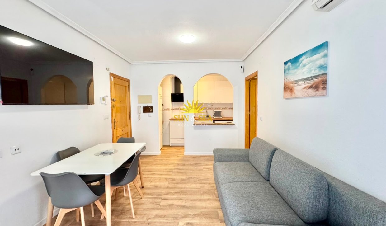 Alquiler a largo plazo - Apartamento - Torrevieja - torrevieja
