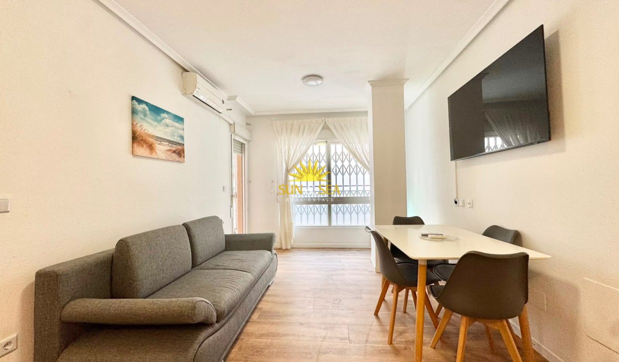 Alquiler a largo plazo - Apartamento - Torrevieja - torrevieja
