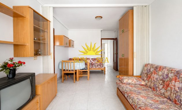 Revente - Appartement - Torrevieja - Centro