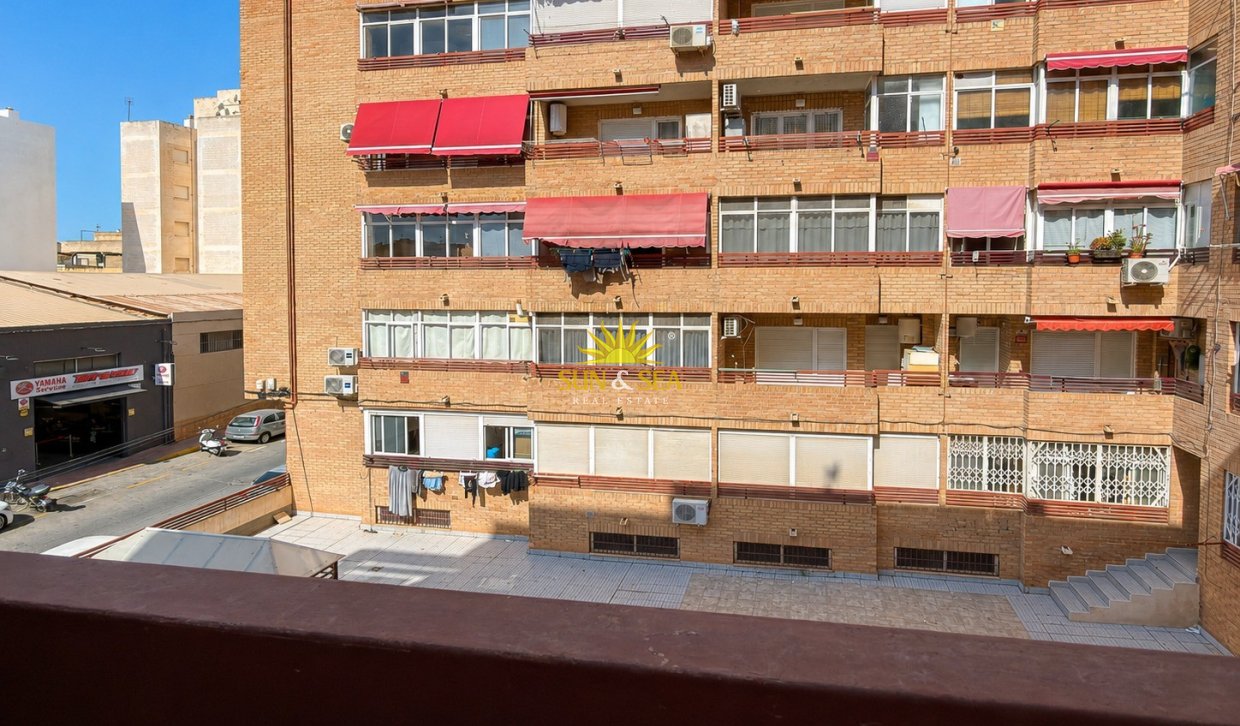 Revente - Appartement - Torrevieja - Centro