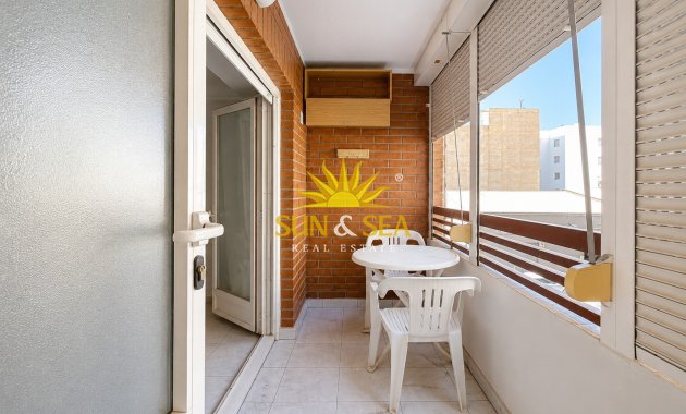 Revente - Appartement - Torrevieja - Centro