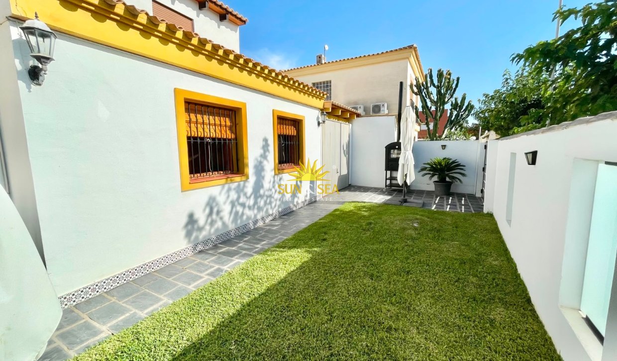 Location à long terme - Villa - Pilar de la Horadada - La Torre de la Horadada