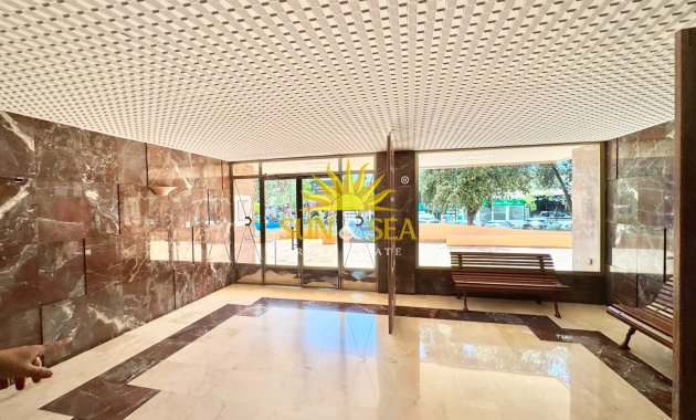 Location à long terme - Appartement - Alicante (Alacant)