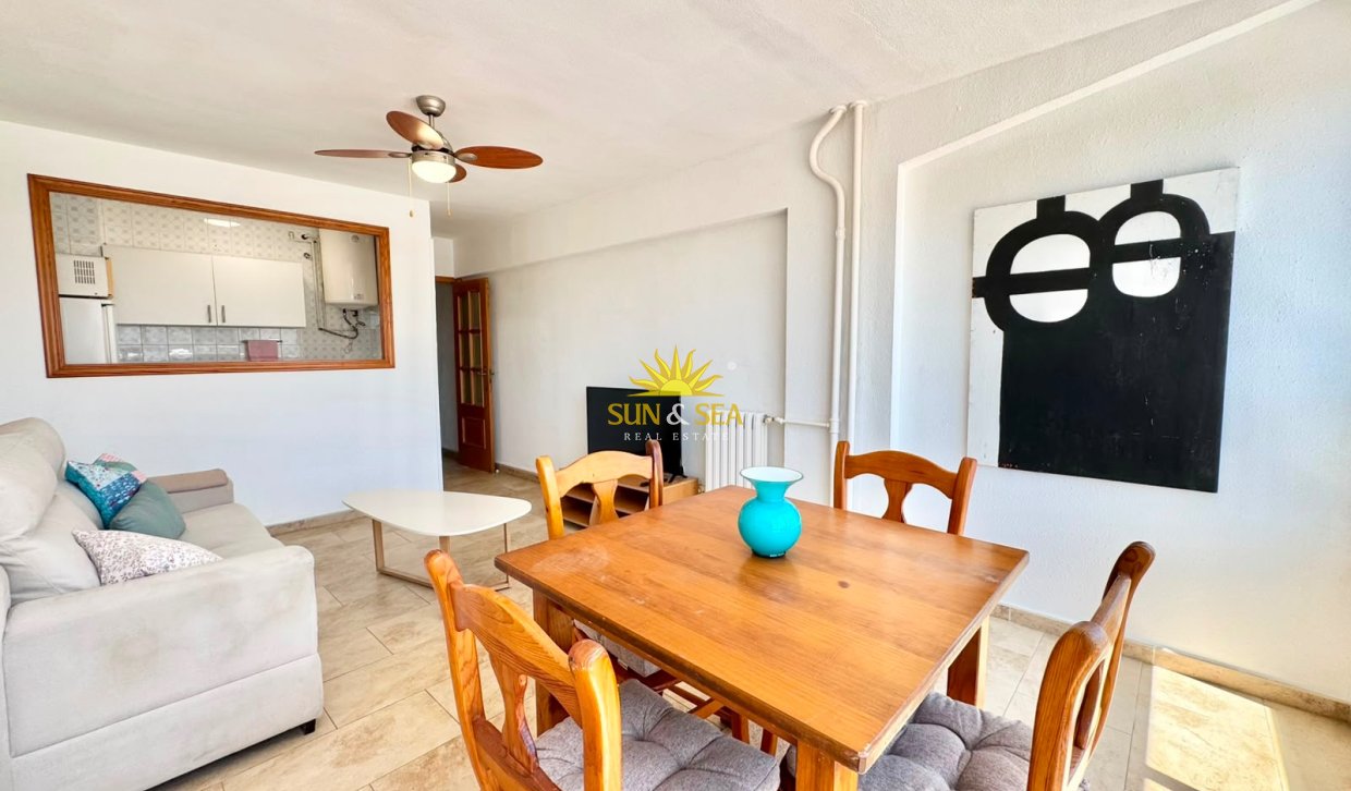 Location à long terme - Appartement - Alicante (Alacant)